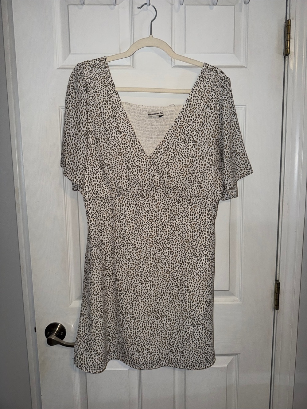Abercrombie & Fitch Cream Dress with Black Speckle Print